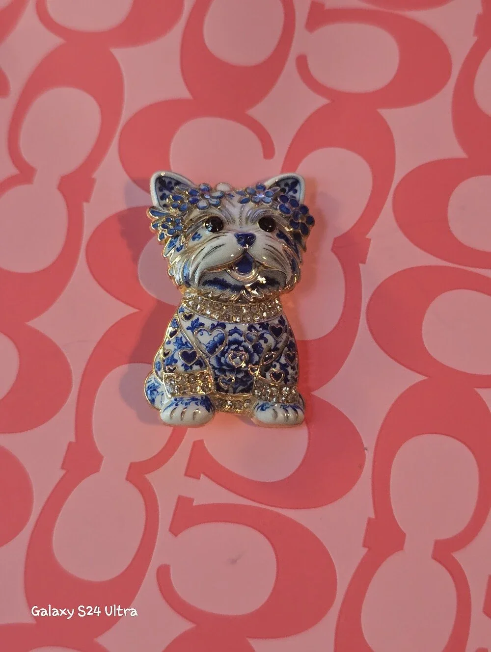 Yorkie Dog Yorkshire Terrier Tiny Brooch NEW